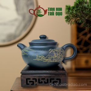 Ấm Tử Sa Phỏng Cổ Khắc Phong Cảnh Nhũ Kim Lão Lục Nê 400ml - ATS147