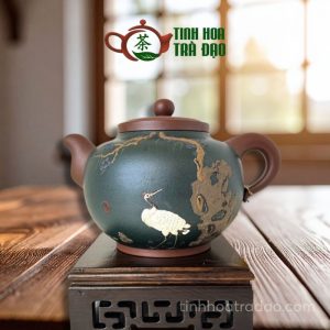 Ấm Tử Sa Viên Châu Đắp Tiên Hạc Lão Tử Nê 240ml - ATS148