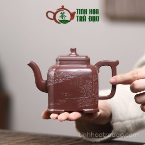 Alternative view of Ấm tử sa Phong Sinh Thủy Khởi Tứ Phương Dáng Cao Khắc Sơn Thủy Chất Tử Nê 320ml - ATS013