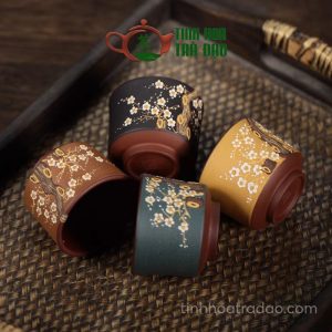 Alternative view of Chén Chủ Tử Sa Phấn Tương Tử Nê Vẽ Nổi Hoa Mai 110ml CTS024