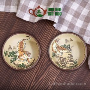 Alternative view of Chén Chủ Tử Sa Khoáng Cổ Tử Nê Vẽ Hổ Cao Cấp 100ml CTS45