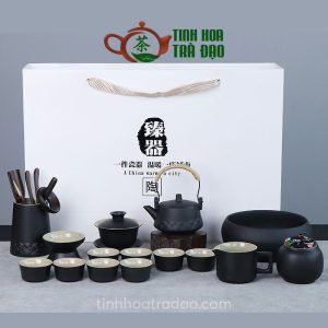 Alternative view of Bộ Ấm Trà Gốm Sứ Có Quai Màu Xanh/ Đen Cao Cấp 15 Món
